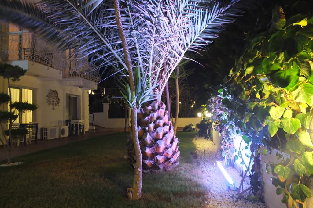 Lapis Port Surf Hotel Alacati Kültér fotó